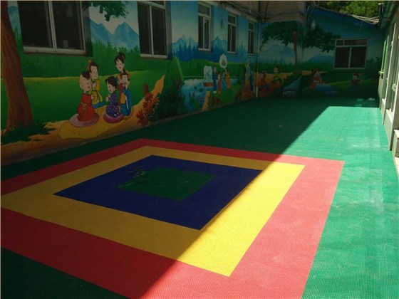 垡头幼儿园悬浮式拼装地板