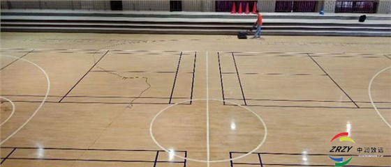 首钢篮球中心-地板翻新