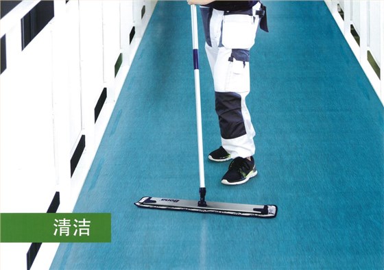 医院塑胶地板清洁保养0