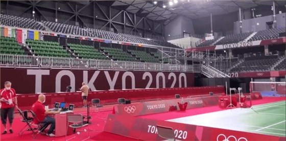 东京奥运会羽毛球场地地板0