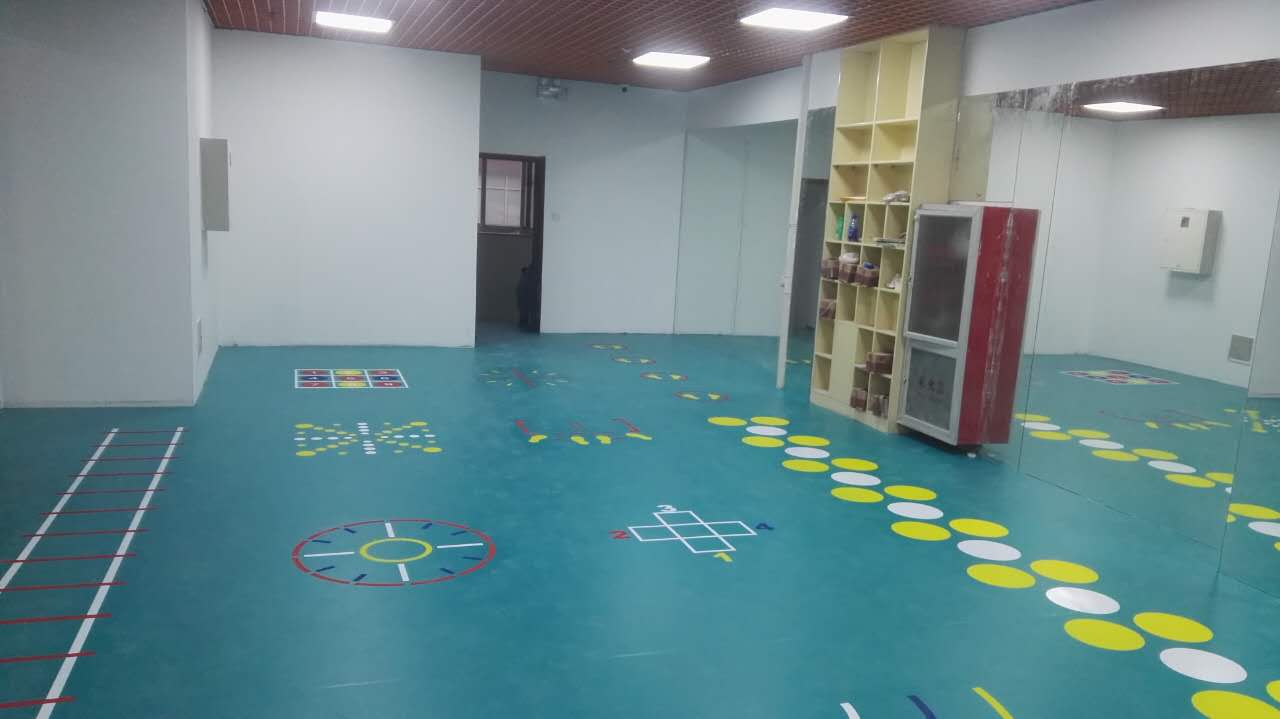 锋姿体育少儿运动馆360功能性训练地垫圆满完工！