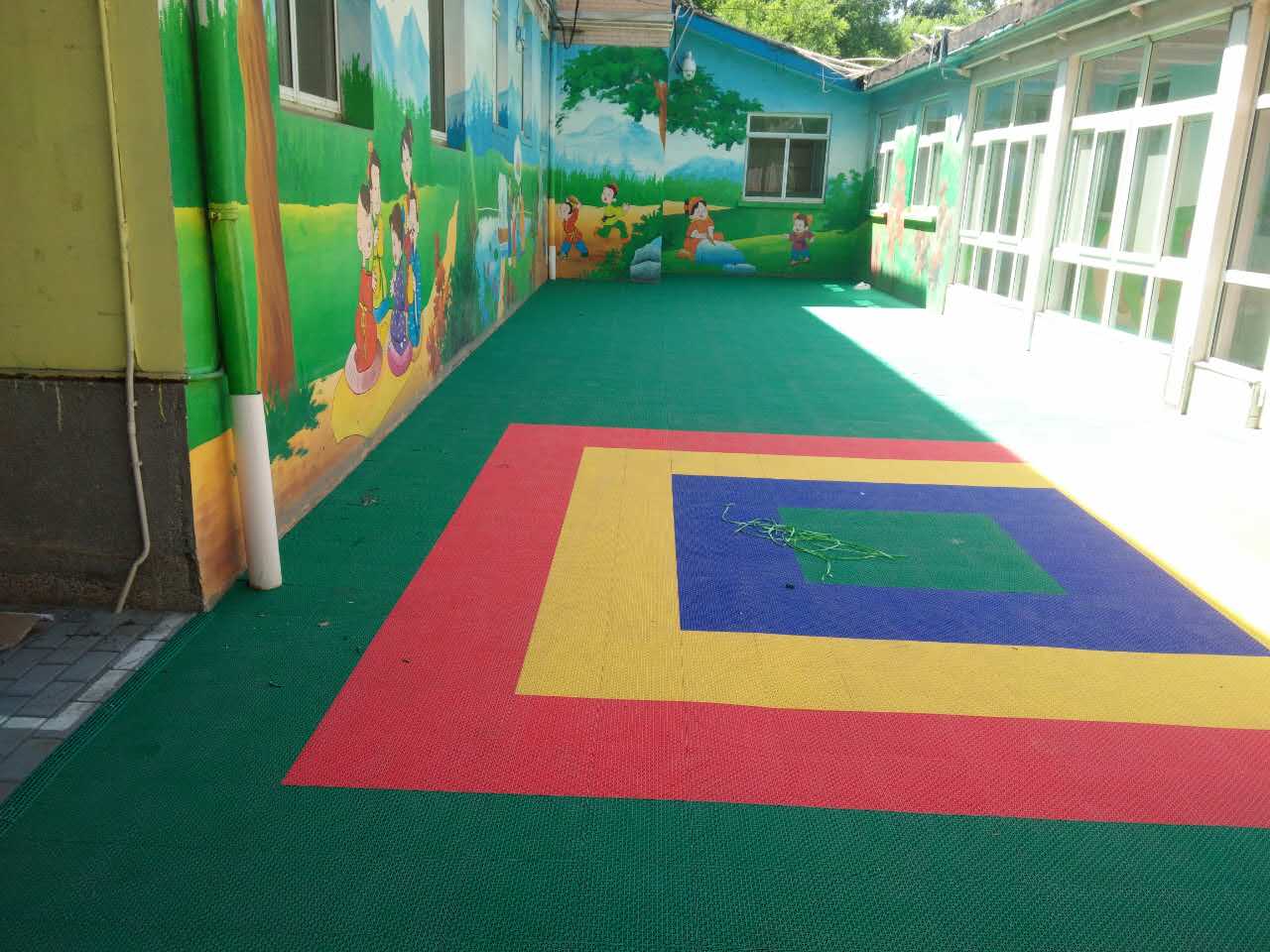 垡头幼儿园悬浮拼装地板