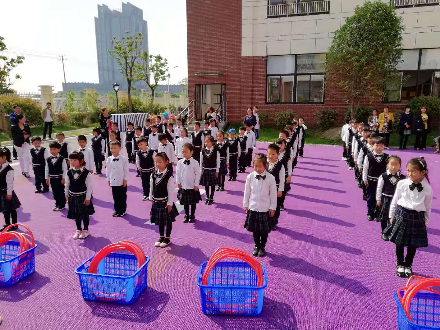 幼儿园悬浮拼装地板