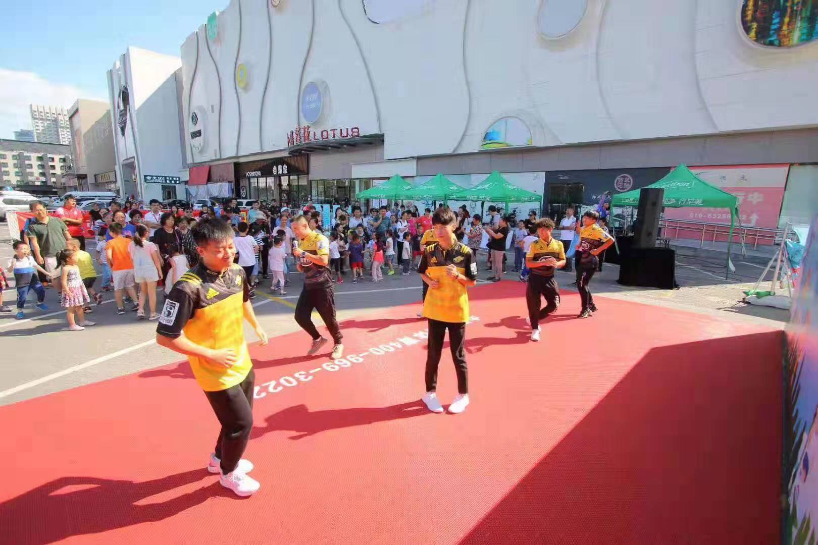 悬浮式拼装运动地板——室外舞台地板